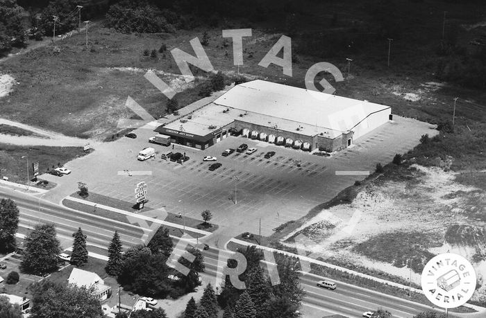 Vision Lanes (Fiesta Lanes) - 1985 Aerial Photo